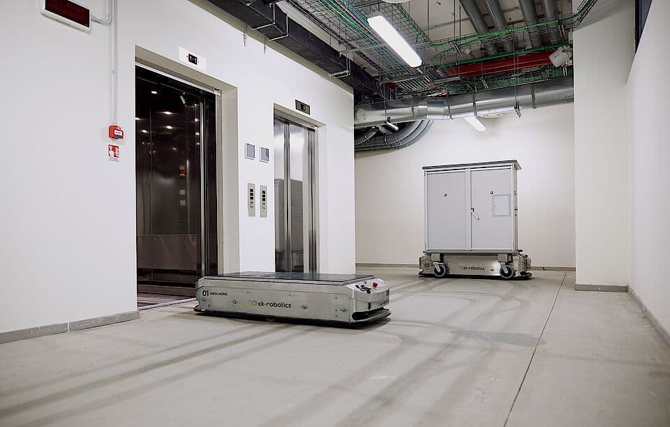EK Robotics MEDI MOVE